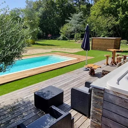 D'hotes Saphir بيت ضيافة Cézac